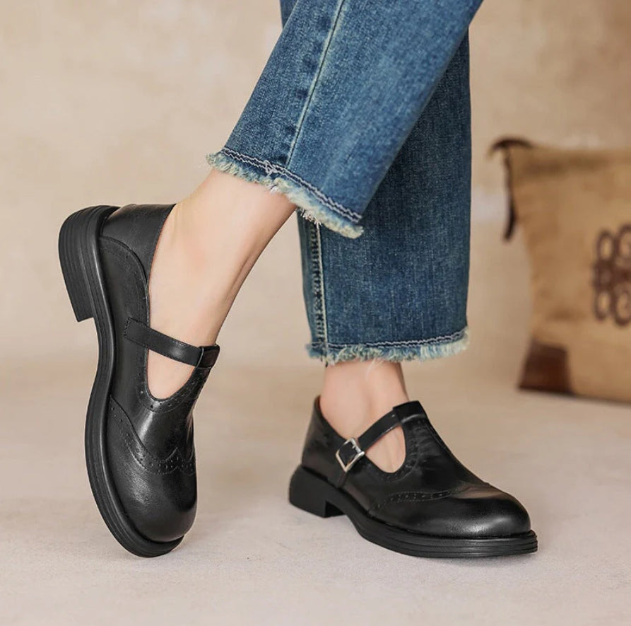 Scarpa Mary Jane brogue in pelle