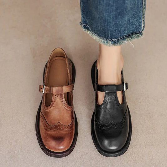 Scarpa Mary Jane brogue in pelle
